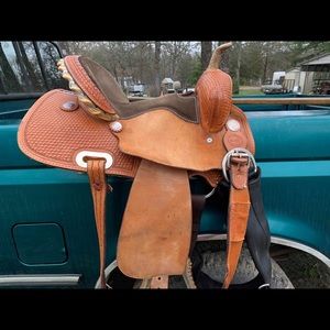 💎SOLD💎 14” srs barrel saddle